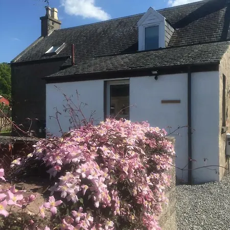 Whisky Cottage Inverness Exterior photo